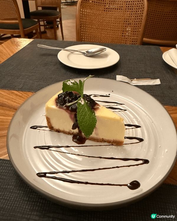 喺觀塘鴻圖道行到盡頭，竟然有個隱世靚靚餐廳 Corner 9...