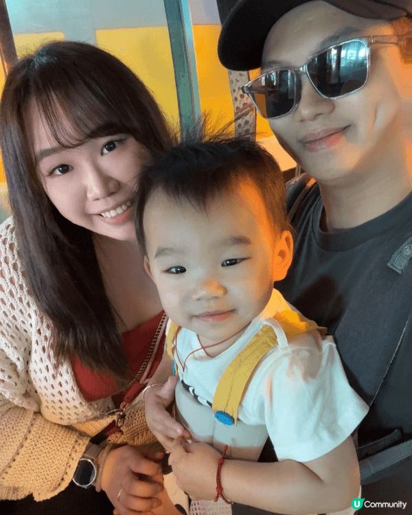 去海洋公園睇動物，仲坐左纜車，玩左好多機動遊戲