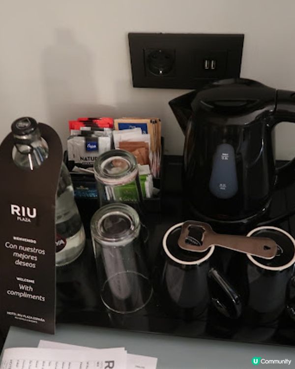 去西葡歎 住宿篇 (西班牙馬德里酒店推薦 - Hotel Riu Plaza España，日出日落都睇到)