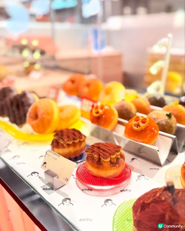 簡約可愛系甜品店𓍯爆餡d o n u t ⋅˚₊‧