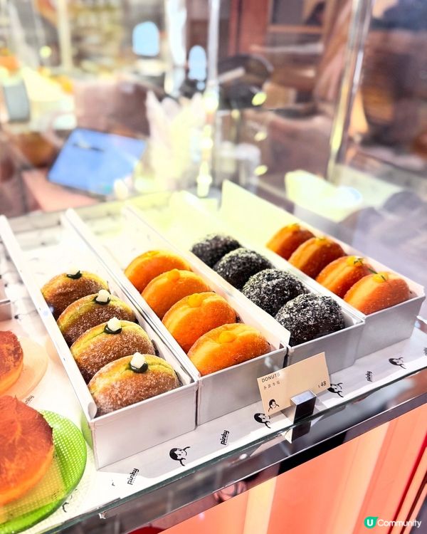 簡約可愛系甜品店𓍯爆餡d o n u t ⋅˚₊‧