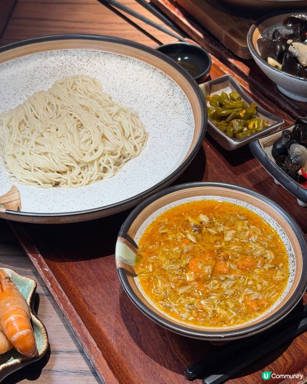 皇庭廣場必食「蟹黃撈麵」🦀  