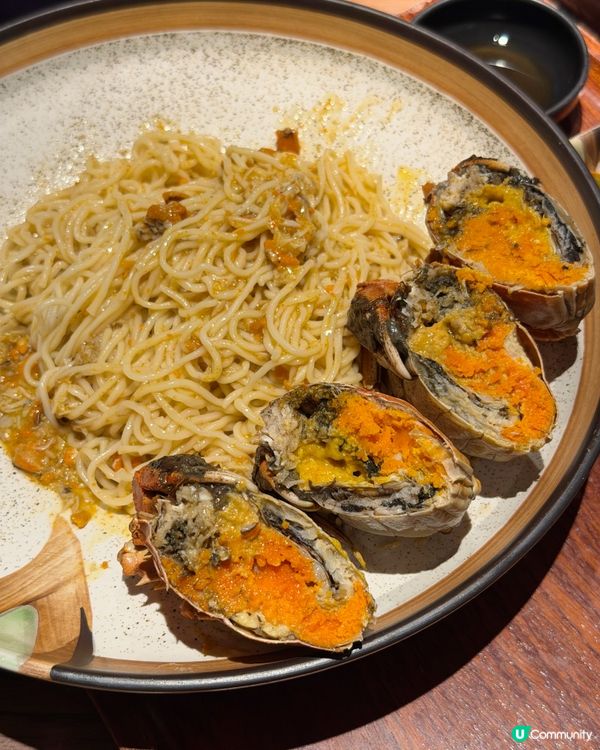 皇庭廣場必食「蟹黃撈麵」🦀  