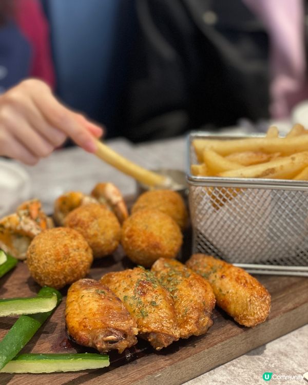 灣仔利東街的可麗餅盛宴! 