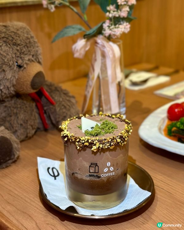 PHI Coffee & Pancake免費生日佈置服務！