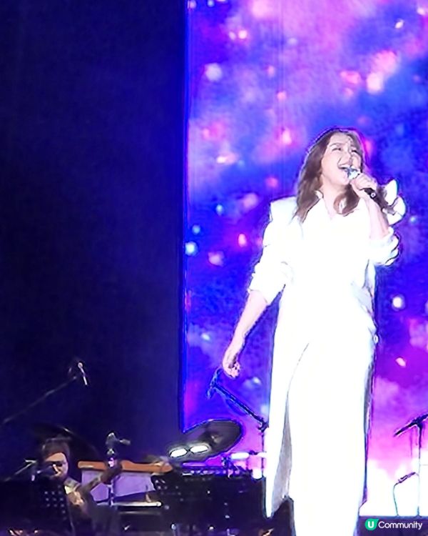 眾星齊集✨️為紛擾時代共唱平安之歌🎶