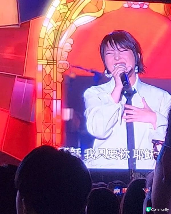 眾星齊集✨️為紛擾時代共唱平安之歌🎶