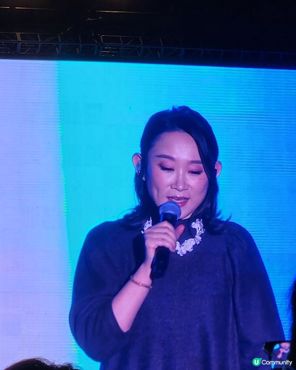 眾星齊集✨️為紛擾時代共唱平安之歌🎶