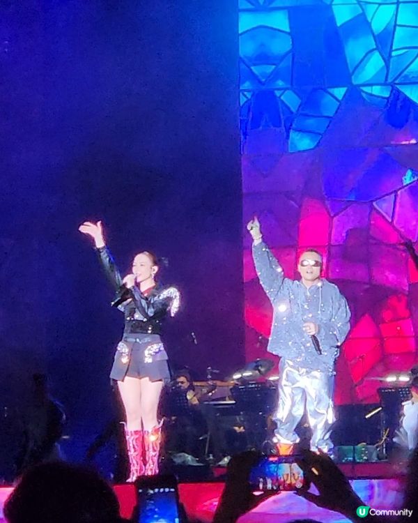 眾星齊集✨️為紛擾時代共唱平安之歌🎶