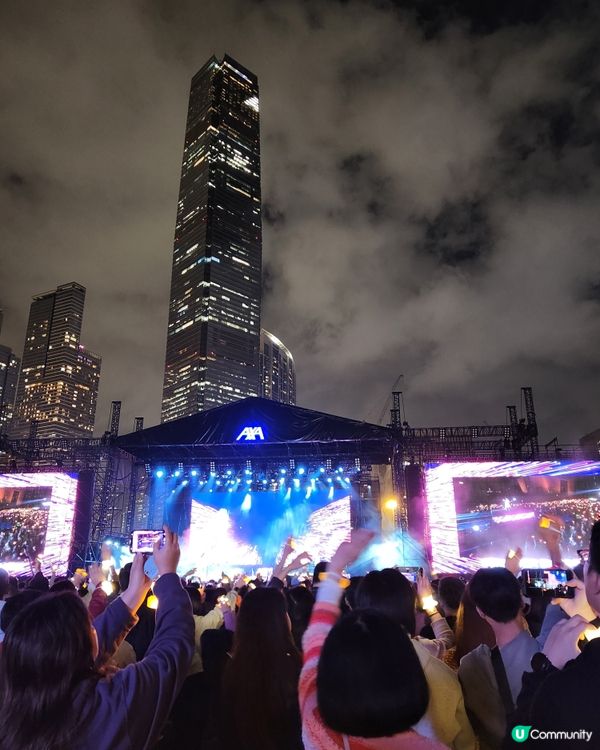 眾星齊集✨️為紛擾時代共唱平安之歌🎶