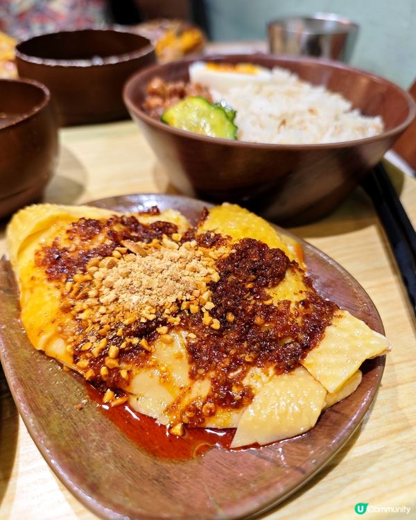 大圍排隊店榕基海南雞