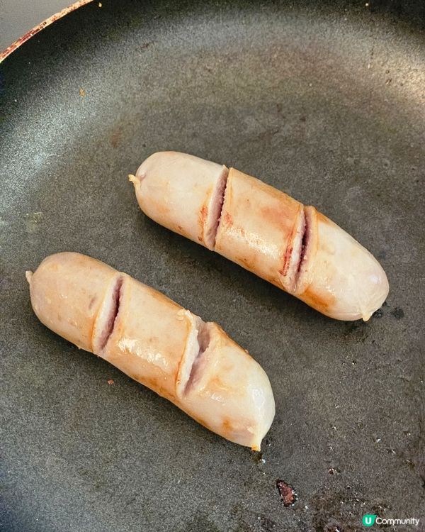 香噴噴爆汁烤腸！🤤🔥