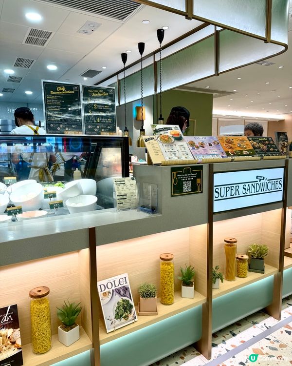 ❣︎Oliver’s Super Sandwiches❣︎