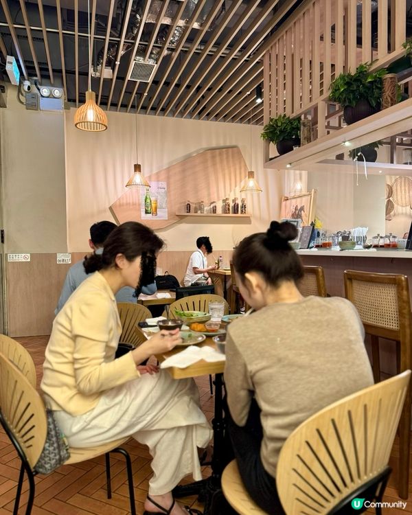 灣仔米芝蓮大廚泰菜 必食烤魷魚