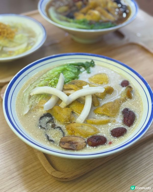 川婆婆🍜 鮮甜椰奶雞湯米線😋