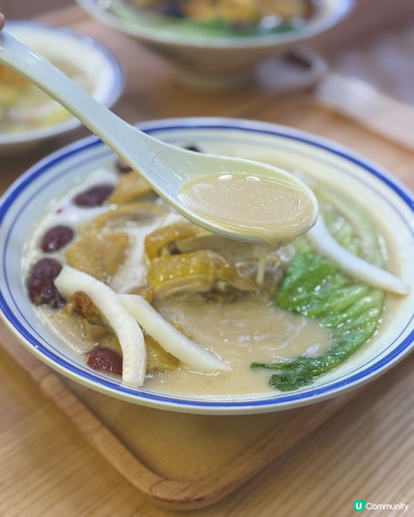 川婆婆🍜 鮮甜椰奶雞湯米線😋