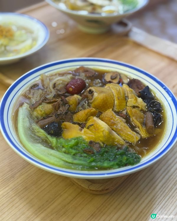 川婆婆🍜 鮮甜椰奶雞湯米線😋