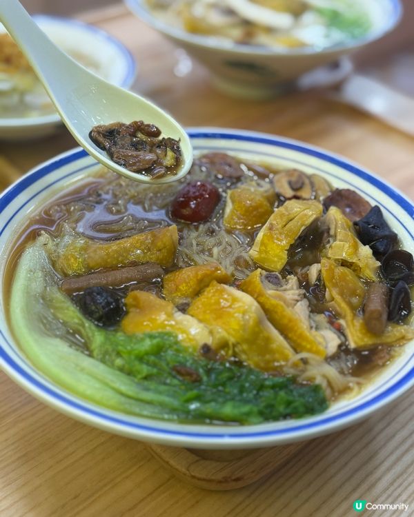 川婆婆🍜 鮮甜椰奶雞湯米線😋