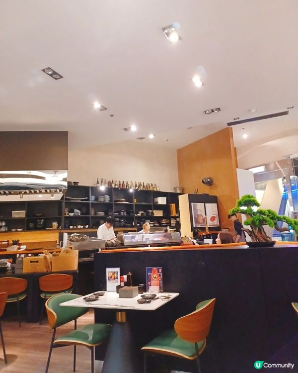 數碼港⽇菜🤩！閨蜜⾏超fit😋。