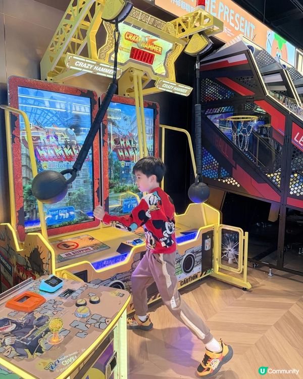 德福廣場二期新開嘅 KAKI LAND