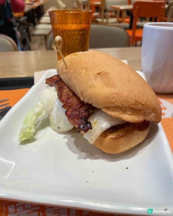 豬扒包+米粉💰37！😍