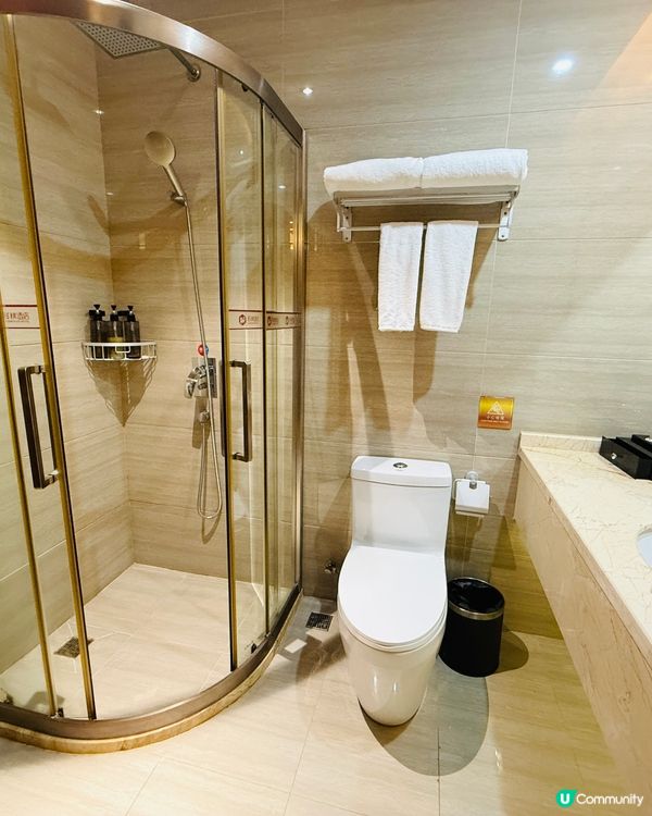 酒店外型有拉斯維加斯的感覺｜內裏就老牌酒店