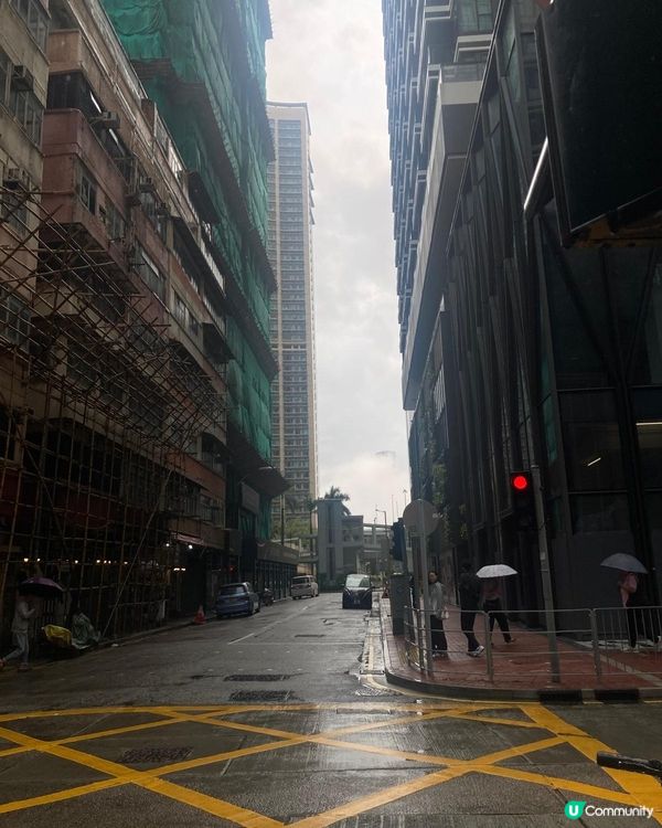 雨中尋寶！👀☁️