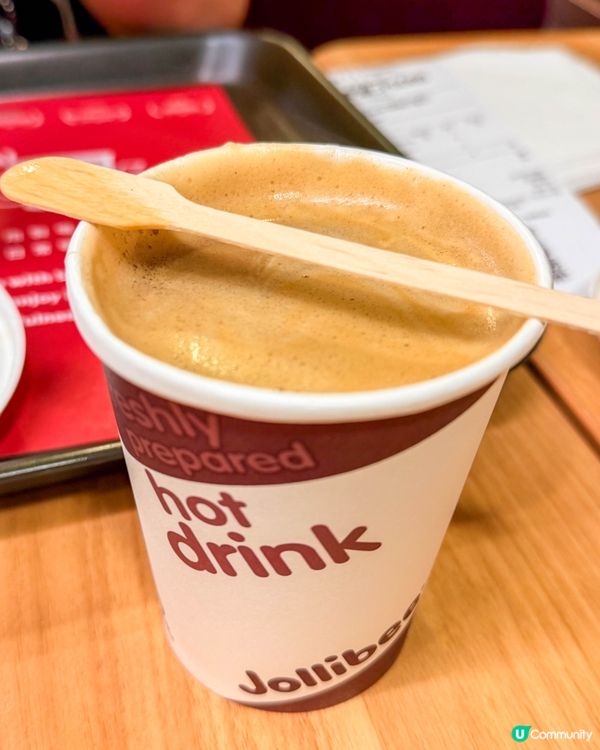 上環美食｜Jollibee 甜鹹平衡的班戟三文治