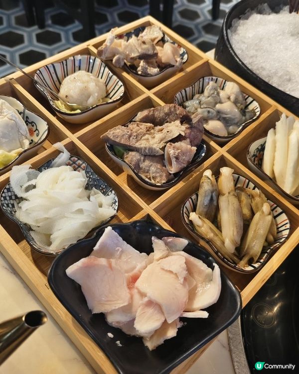 【 海鮮控必去 の 阿爺八鮮鍋】