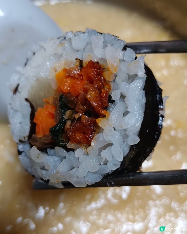 Bibigo gimbap (spicy bulgogi)