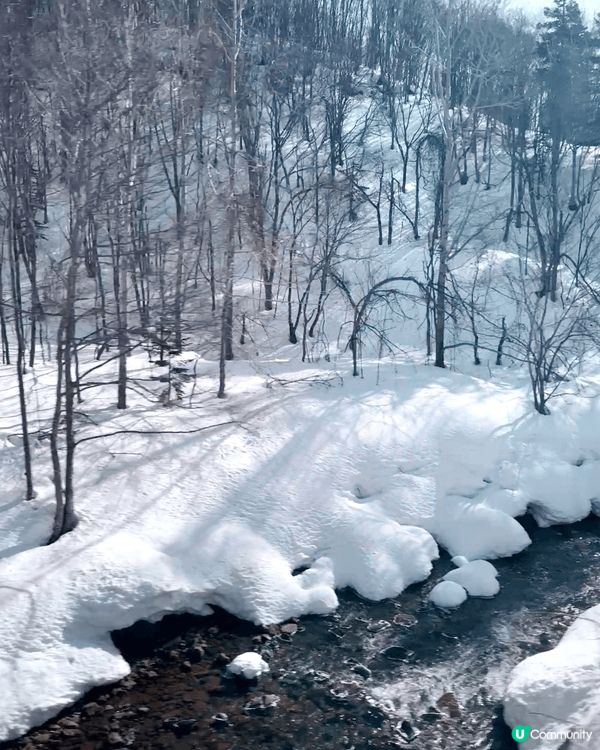 日本洞爺湖和羊蹄山 洞爺湖為火山口湖，有溫泉花火；羊蹄山形似...