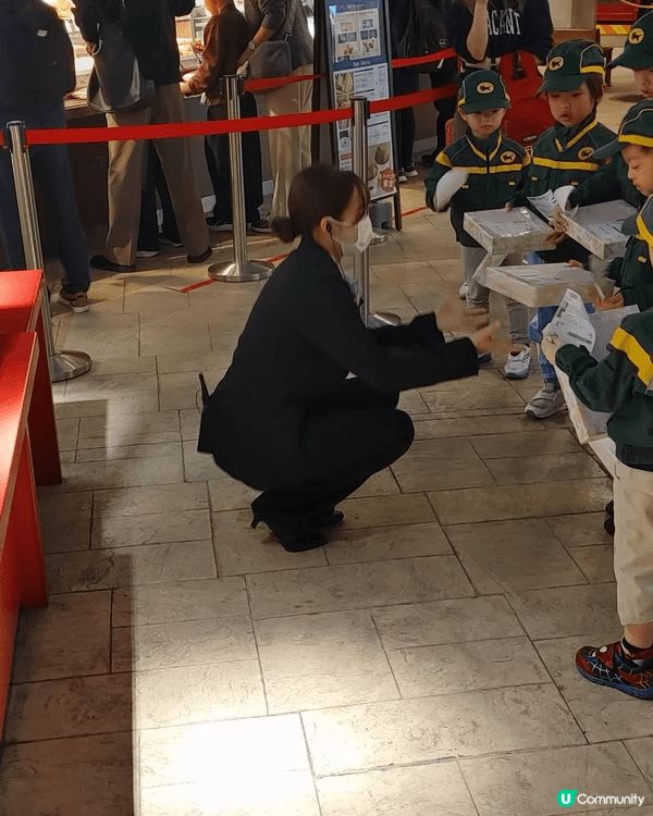 日本大阪KidZania甲子園讓小朋友可以體驗生活上會接觸到...