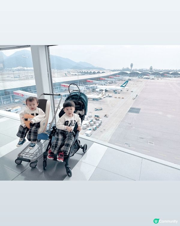 帶小朋友一齊搭飛機去台灣玩，去左兒童新樂園玩既相。