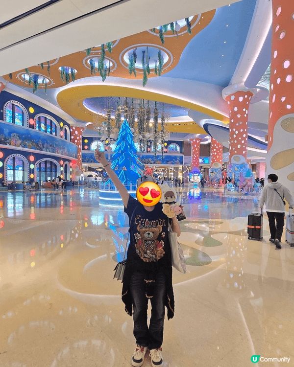 去過長隆飛船酒店，要打卡有靚佈置、要玩有機動遊戲/無邊際泳池...