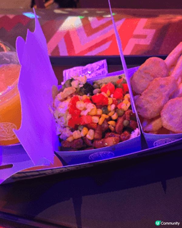 去過長隆飛船酒店，要打卡有靚佈置、要玩有機動遊戲/無邊際泳池...