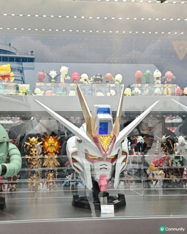 週末去海港城，發現有新的打卡點-- 高達，無論大人或小朋友的...