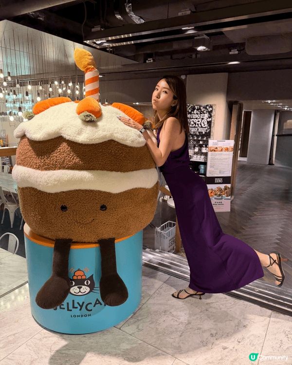 期待已久嘅JELLYCAT 太空系列已經登陸尖沙咀連卡佛啦🪐...