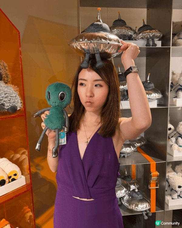 期待已久嘅JELLYCAT 太空系列已經登陸尖沙咀連卡佛啦🪐...