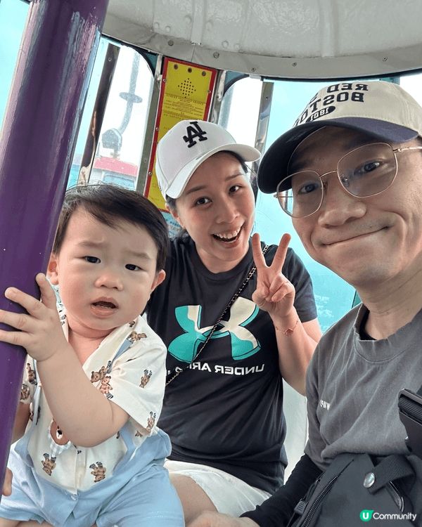 香港海洋公園睇動物同坐攬車好開心，希望有機會去一家人去長隆玩...