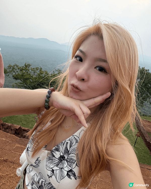 在斯里蘭卡的獅子岩，感知到當年的皇帝，自知皇位不能久坐，在獅...