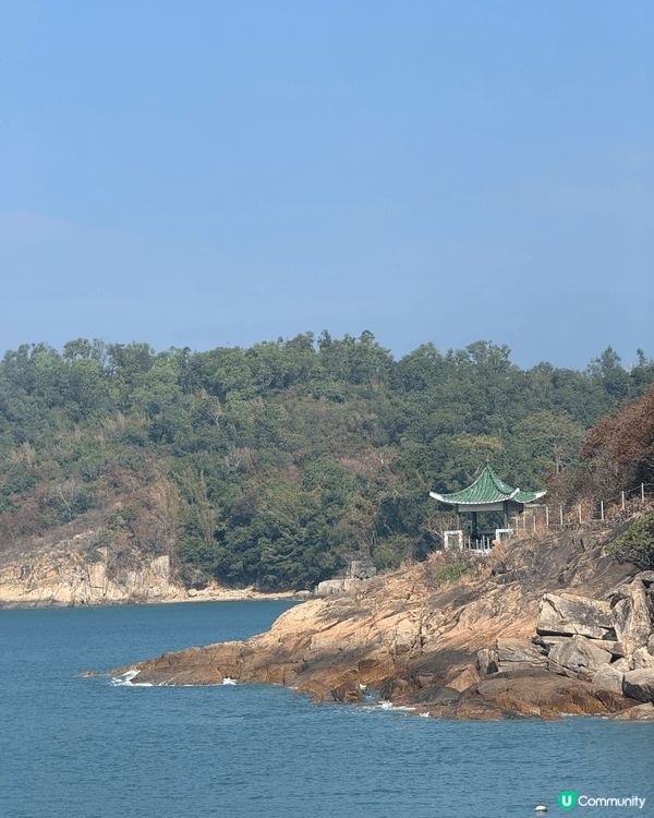 最推介大家去南丫島，因為地理唔算太遠，喺中環搭船20分鐘之後...