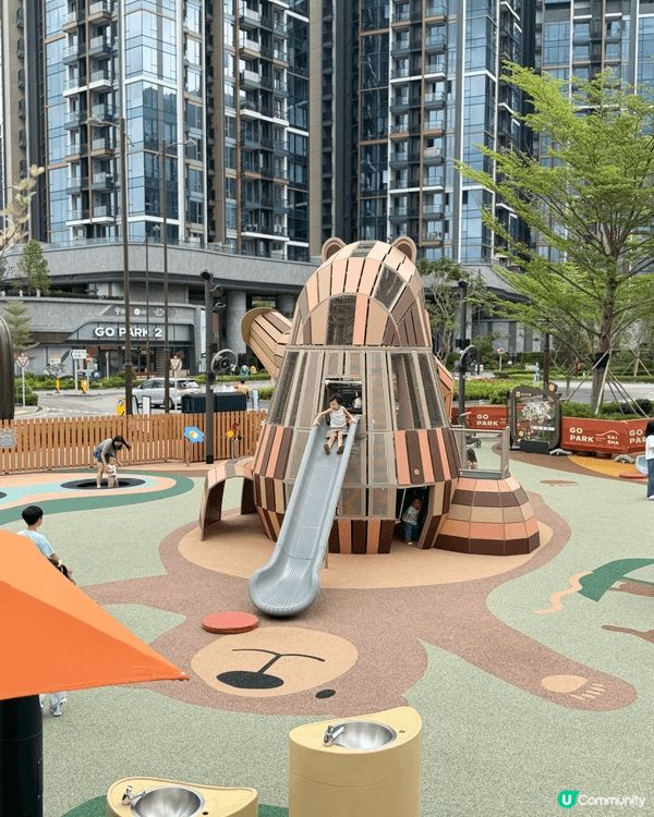 西沙Go Park很好，有商場，有多元化公園， 小朋友在公園...