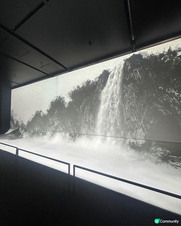韓國首爾樂天世界塔 (Lotte World Tower)。...