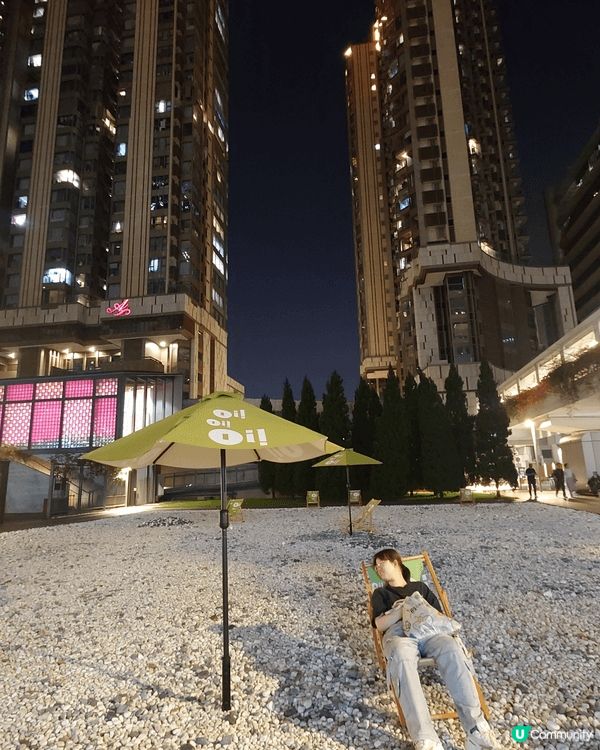 北角油街實現名為“左旅們浴場”藝術展覽, 是本地藝術家將兩層...