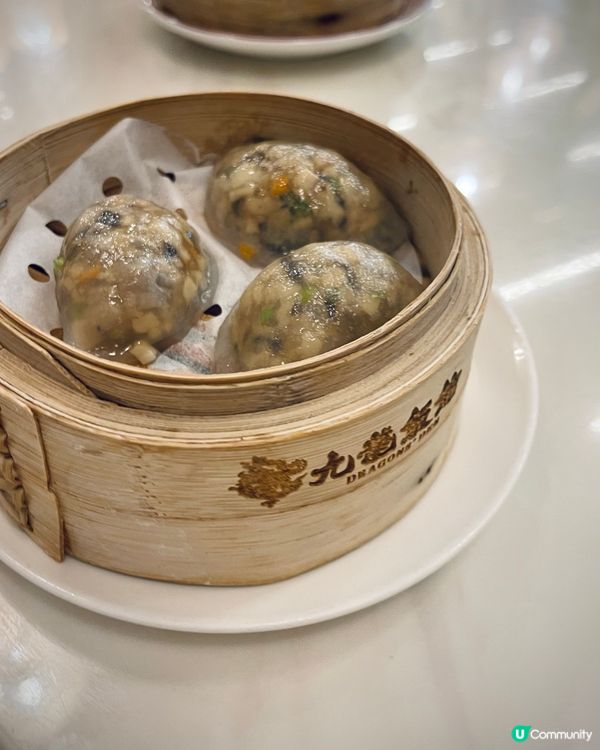 型到核爆嘅飯館 飲茶食包