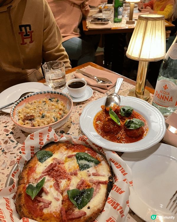 Chill Night at FALCONE IFC 🩵
