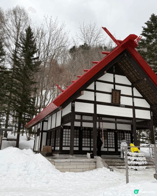 冬天去北海道定山溪溫泉，真係好似走入雪國童話咁。成個山谷鋪滿...