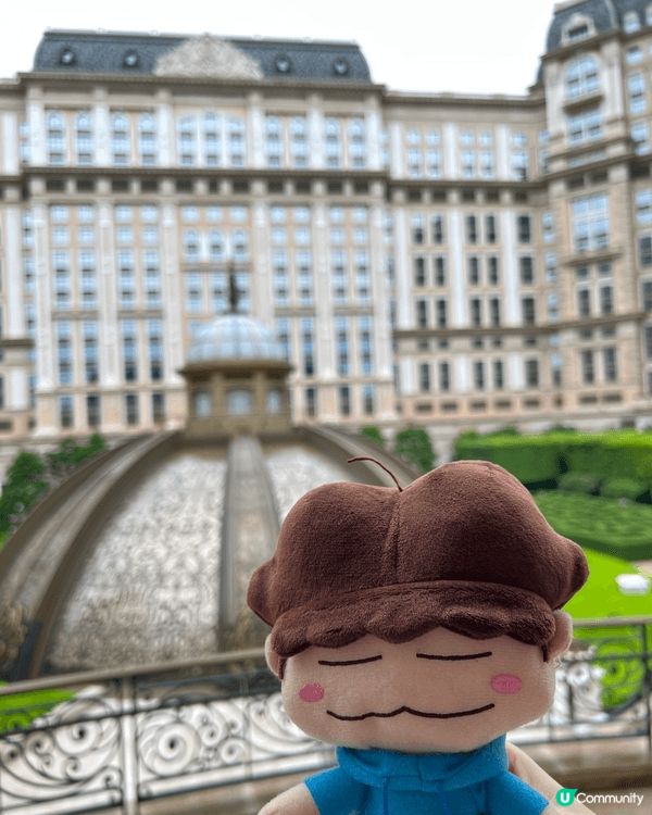 這裡是澳門上葡京綜合度假村的「綠茵勝境花園」，它讓人彷彿置身...