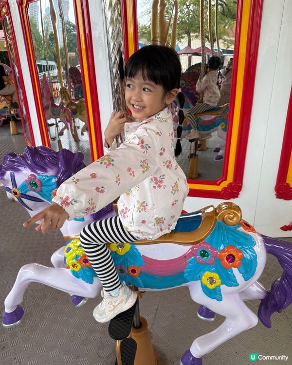 超大遊樂園🛝仲有滑雪場⛸️同餵草泥馬🦙