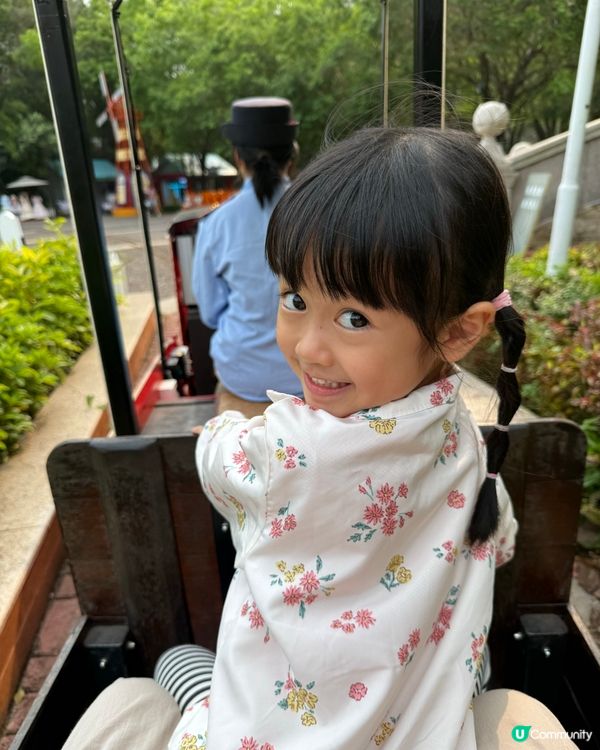 超大遊樂園🛝仲有滑雪場⛸️同餵草泥馬🦙